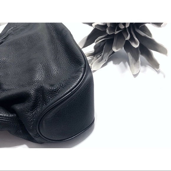 MICHAEL KORS Ring Tote - Picture 5 of 8